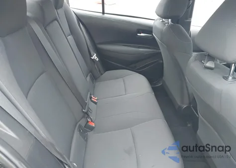 2021 Toyota Corolla Le z USA, uszkodzony, nr VIN 5YFEPMAE5MP247481